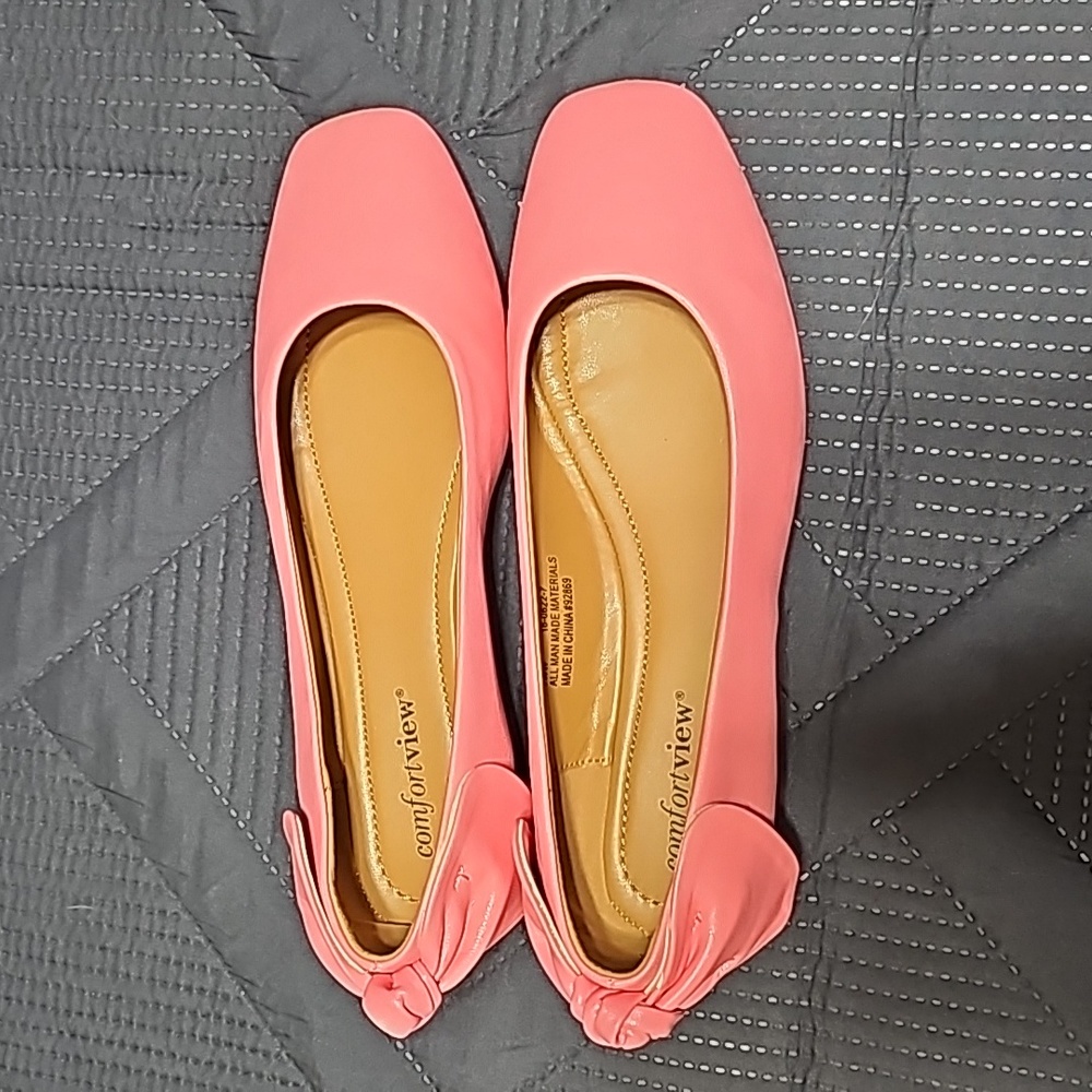 Pink flats - Picture 5 of 5